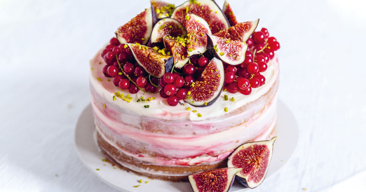 Halbnackte Torte mit Johannisbeeren Zimbapark