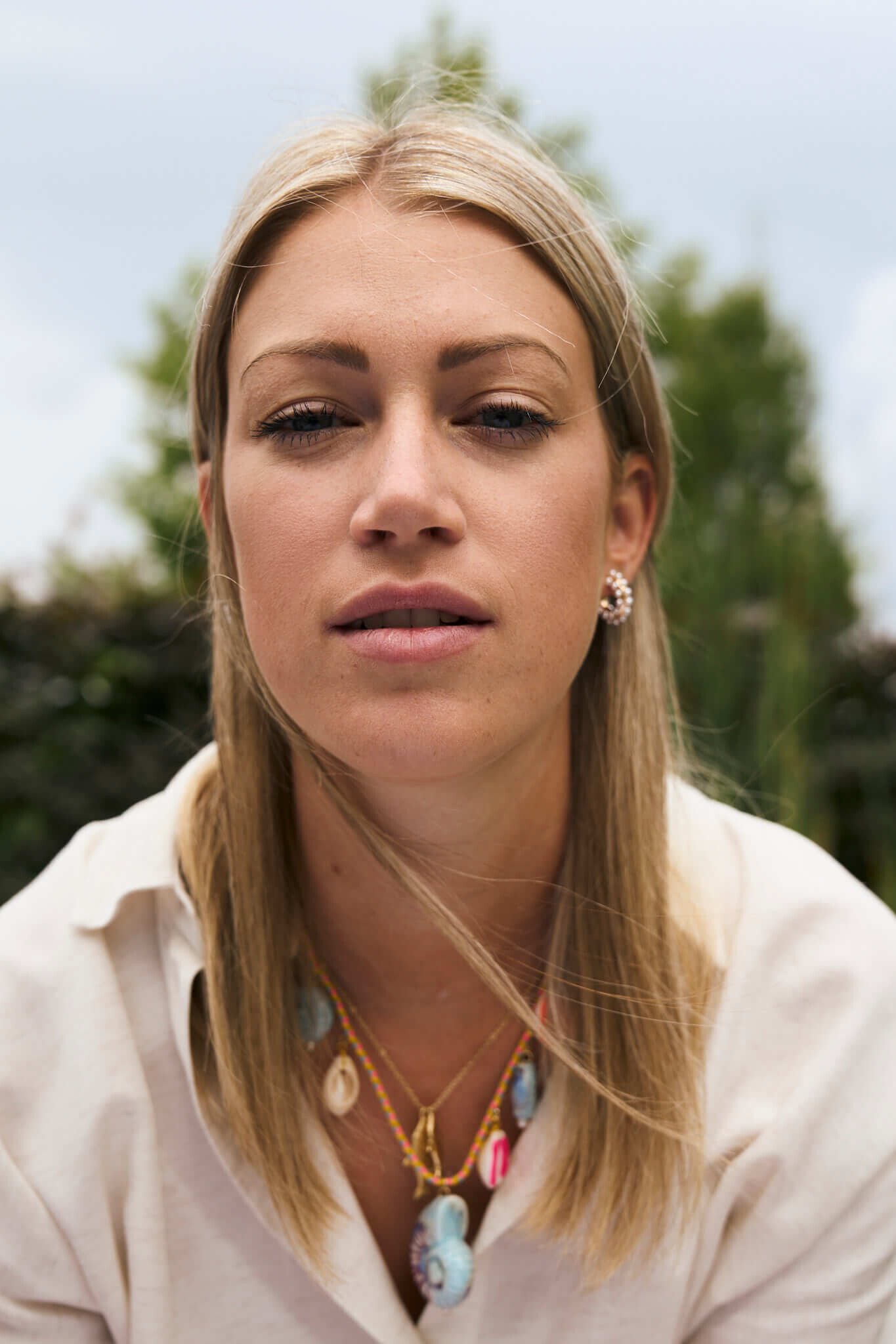 Trendiger Meereszauber: Muschel- und Perlenschmuck erobert die Modewelt